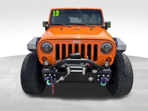 Used 2013 Jeep Wrangler Unlimited Rubicon w/ Dual Top Group AWD/4WD image 2