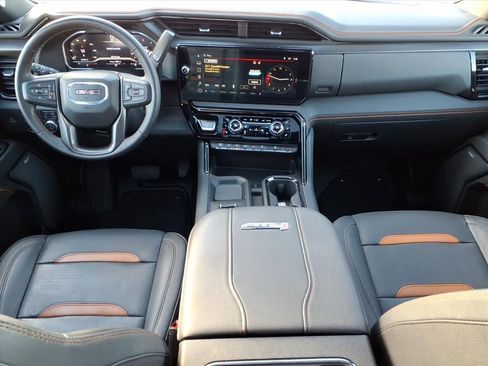 Certified 2024 GMC Sierra 2500 AT4 w/ AT4 Premium Plus Package image 9