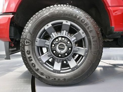 Used 2024 Ford F250 Lariat w/ Lariat Ultimate Package AWD/4WD image 19