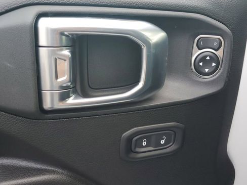 New 2026 Jeep Wrangler Sport S image 20