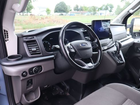 Used 2022 Ford Transit 250 148 High Roof Extended AWD w/ Parcel Delivery Package image 19