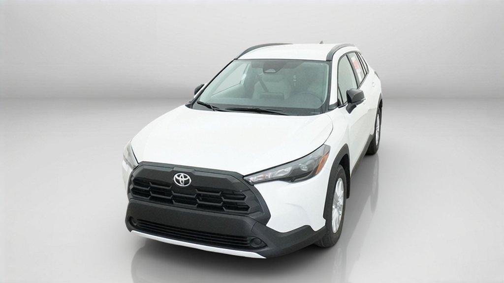New 2026 Toyota Corolla Cross LE FWD image 3