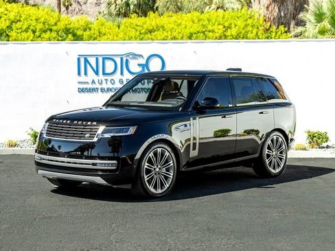 Certified 2025 Land Rover Range Rover SE AWD/4WD image 1