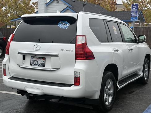 Used 2011 Lexus GX 460 image 6