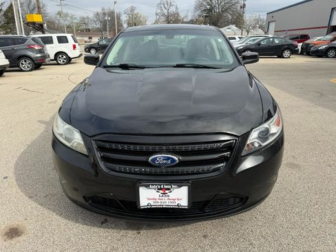 Used 2011 Ford Taurus SHO w/ 401A Rapid Spec Order Code image 4