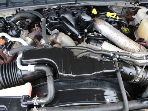 Used 2015 Ford F450 XL w/ Power Equipment Group image 35