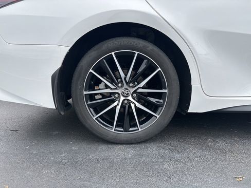 Certified 2021 Toyota Camry SE w/ Cold Weather Package image 37