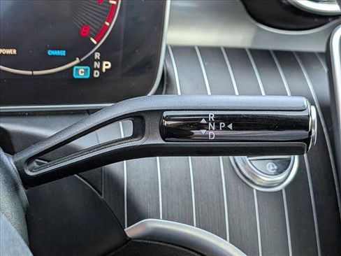 Used 2023 Mercedes-Benz C 300 Sedan image 12