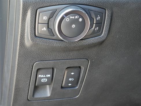 Used 2019 Ford F150 XLT w/ Equipment Group 302A Luxury AWD/4WD image 5