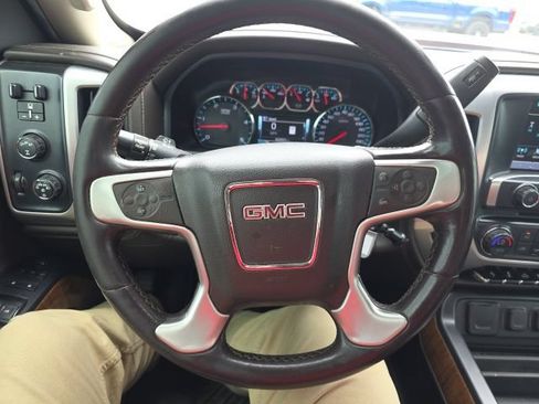 Used 2019 GMC Sierra 2500 SLT w/ Duramax Plus Package AWD/4WD image 13