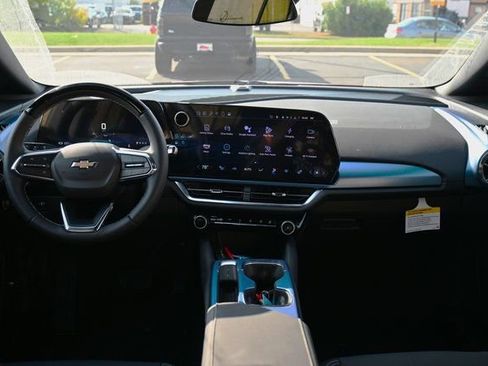 New 2024 Chevrolet Equinox EV LT w/ Active Safety Package 3 image 23