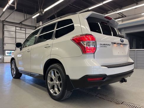 Used 2016 Subaru Forester 2.5i Touring w/ Eyesight & Navigation System image 5