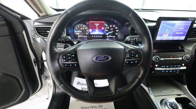 Used 2020 Ford Explorer XLT w/ Equipment Group 202A RWD image 22