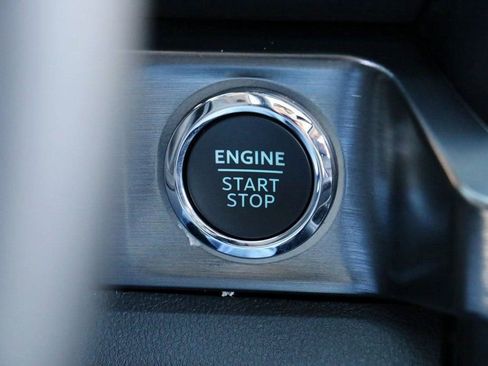 New 2026 Ford F250 Lariat w/ Black Appearance Package image 19