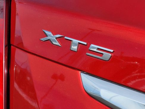 Used 2023 Cadillac XT5 Premium Luxury image 31