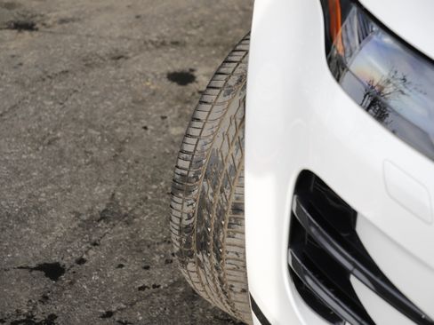 New 2025 Land Rover Range Rover Evoque Dynamic SE AWD/4WD image 5
