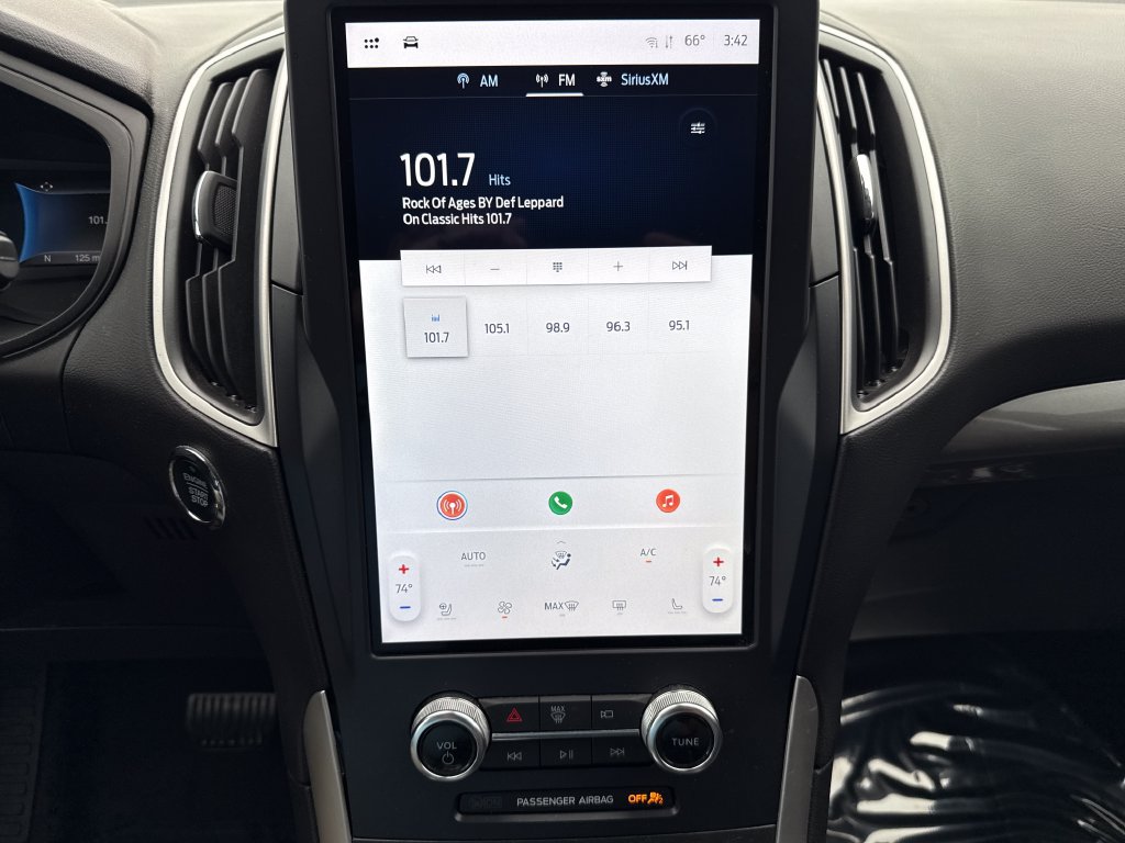 Used 2023 Ford Edge SEL AWD/4WD image 14