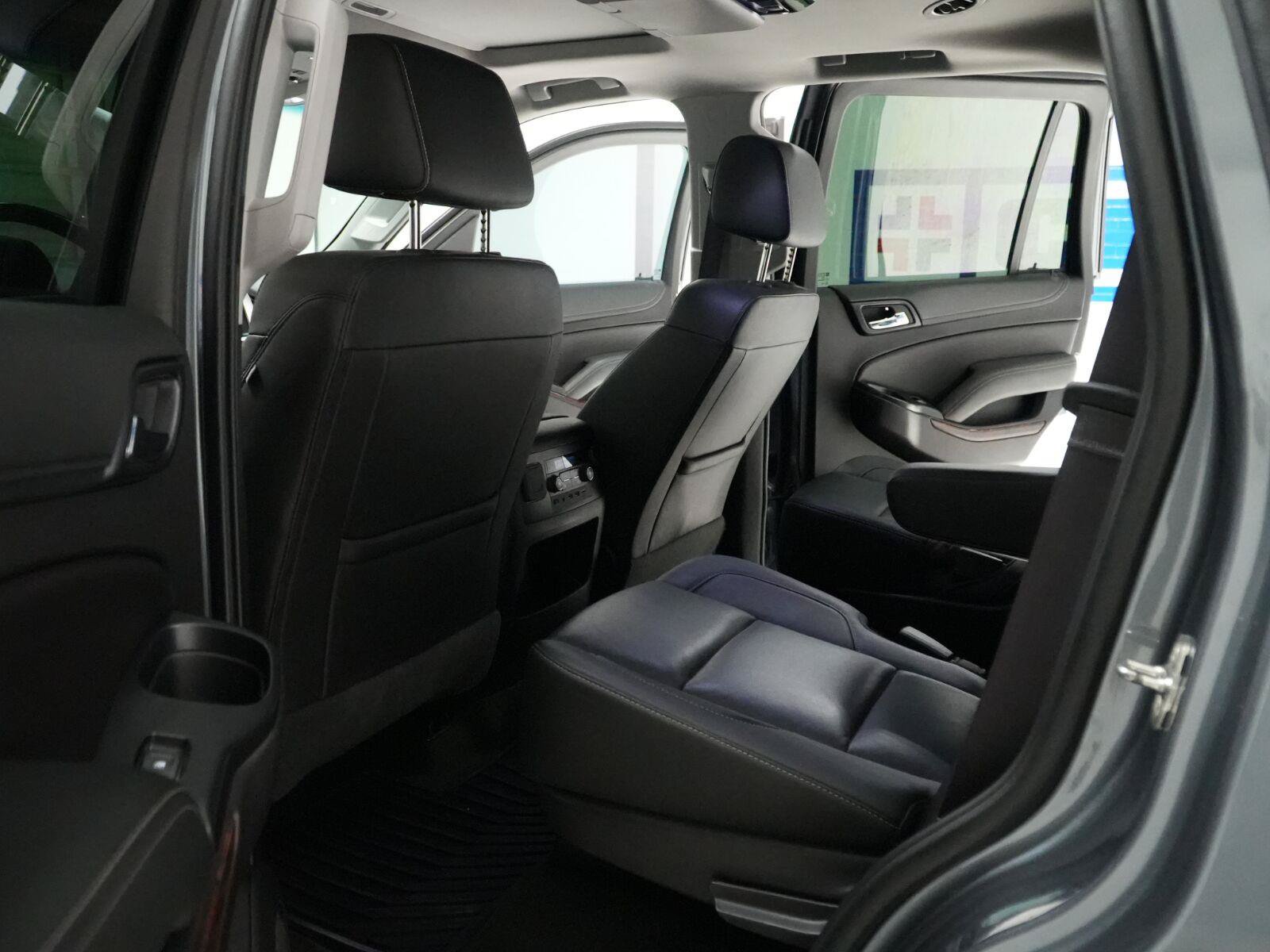 Used 2019 Chevrolet Tahoe LT RWD image 11