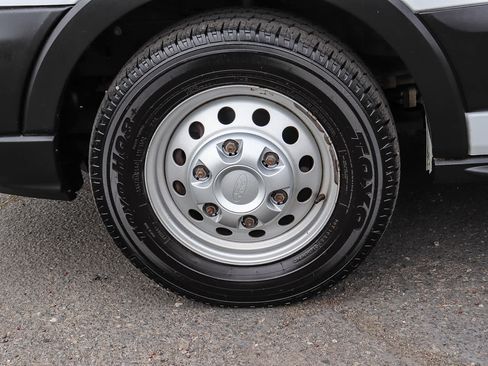 Used 2022 Ford Transit 350 XL image 11