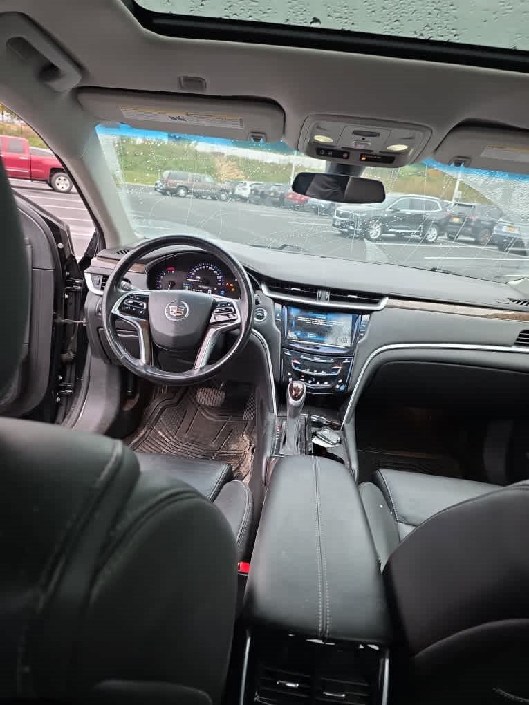 Used 2015 Cadillac XTS Luxury FWD image 7