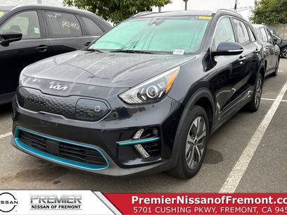 Used 2022 Kia Niro EX