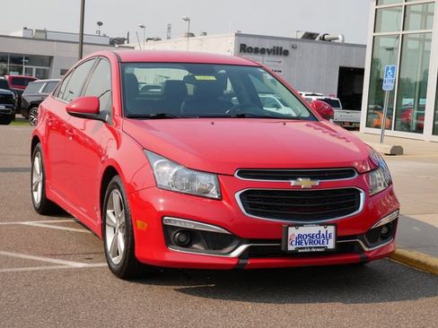 Used 2015 Chevrolet Cruze LT w/ RS Package FWD image 24