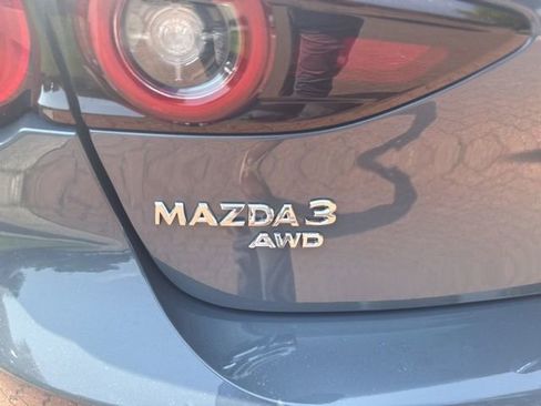 New 2025 MAZDA MAZDA3 Hatchback w/ Appearance Package image 10