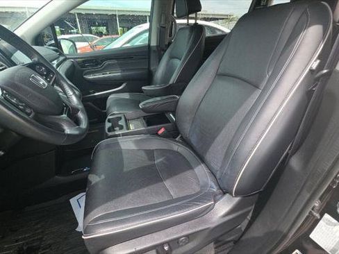 Used 2023 Honda Odyssey Elite image 13