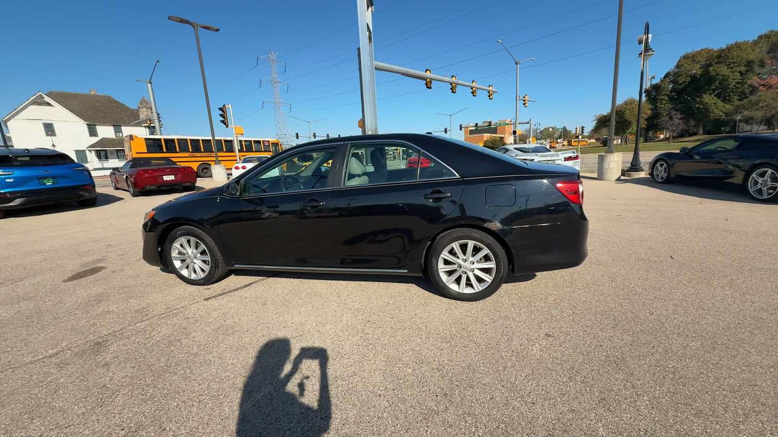Used 2013 Toyota Camry XLE FWD image 5