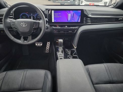 Used 2025 Toyota Camry XSE w/ Premium Package FWD image 8