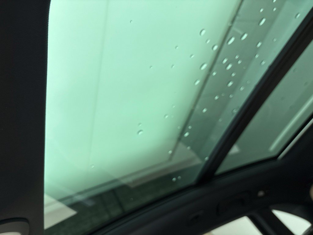 Certified 2023 Porsche Macan S AWD/4WD image 44