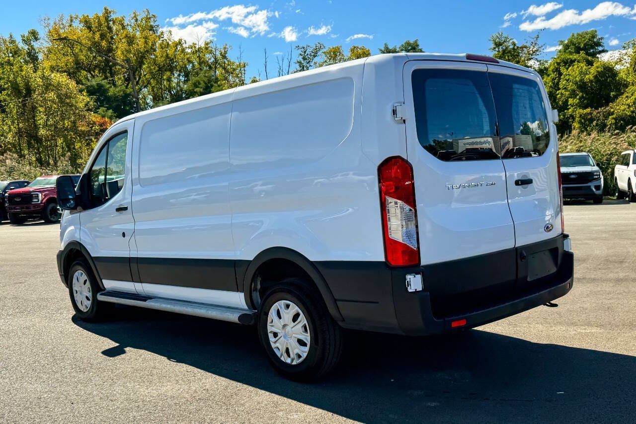 Used 2025 Ford Transit 250 Low Roof w/ Exterior Upgrade Package RWD image 5