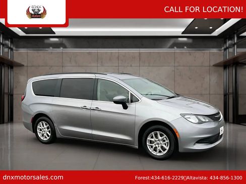 Used 2021 Chrysler Voyager Lxi image 7