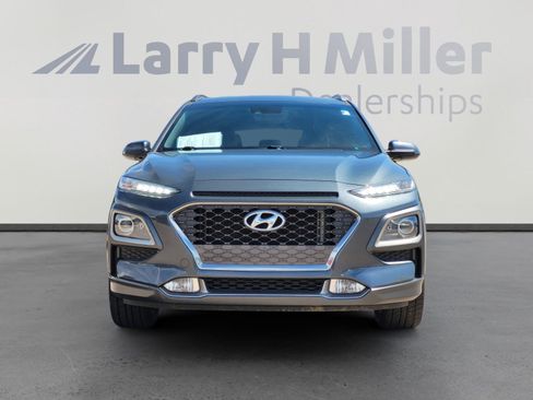 Used 2019 Hyundai Kona Limited image 2