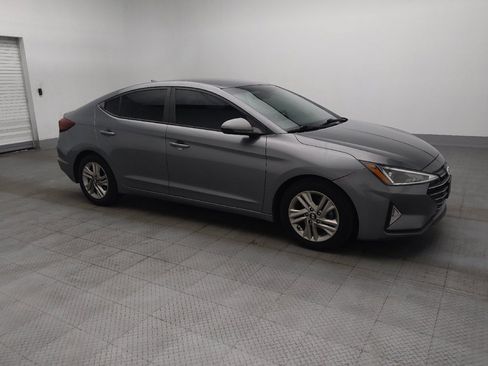 Used 2019 Hyundai Elantra SEL FWD image 11
