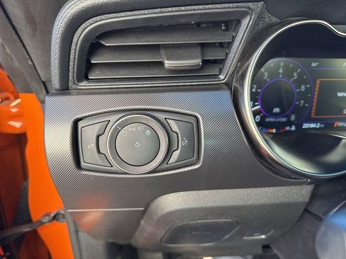 Used 2020 Ford Mustang Shelby GT500 w/ Technology Package image 26