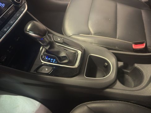 Used 2017 Hyundai Ioniq Limited image 20