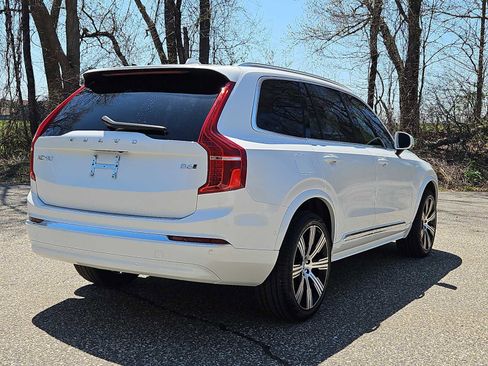 Used 2025 Volvo XC90 B6 Plus w/ Protection Package Premier AWD/4WD image 14