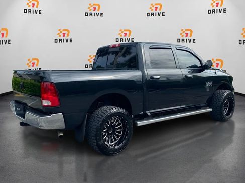 Used 2017 RAM 1500 Big Horn AWD/4WD image 5