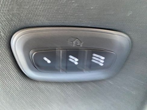 Used 2019 RAM 1500 Limited AWD/4WD image 59