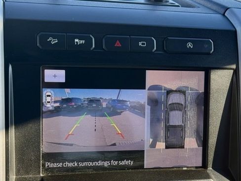 Used 2020 Ford F150 Platinum w/ Equipment Group 701A Luxury image 12