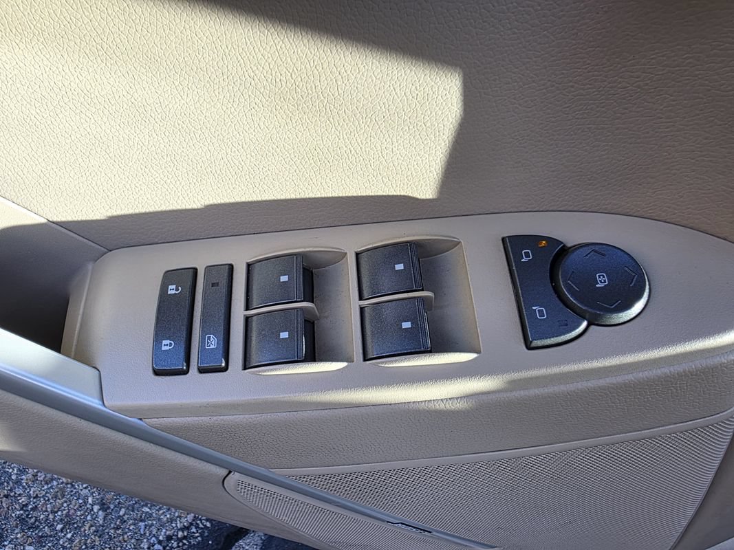 Used 2013 Cadillac CTS Luxury w/ Wood Trim Package AWD/4WD image 14