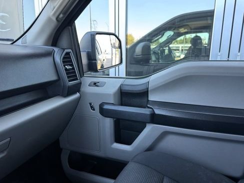 Used 2017 Ford F150 XL w/ Equipment Group 101A Mid AWD/4WD image 31