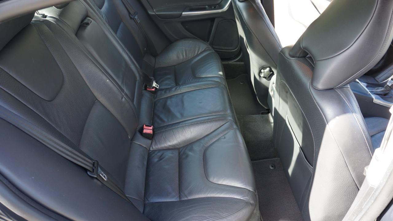 Used 2014 Volvo S60 T5 FWD image 15