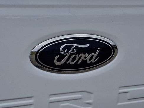 Used 2024 Ford F250 XLT AWD/4WD image 30