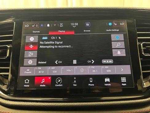 Used 2025 Dodge Durango GT AWD/4WD image 14