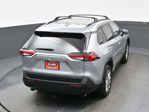 Used 2023 Toyota RAV4 XLE Premium AWD/4WD image 40