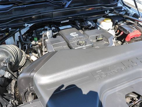Used 2024 RAM 3500 Big Horn AWD/4WD image 27