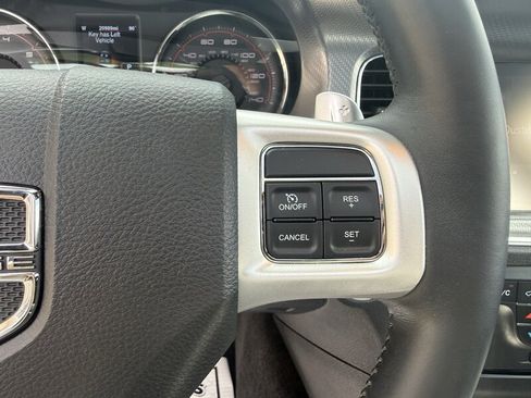 Used 2014 Dodge Charger SXT Plus RWD image 14