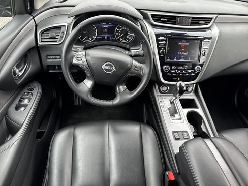 Used 2023 Nissan Murano SV image 12